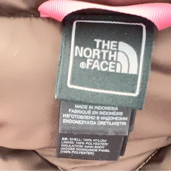 ‼️SOLD‼️ THE NORTH FACE PINK 550 GOOSE DOWN PUFFER VEST - Picture 6 of 12